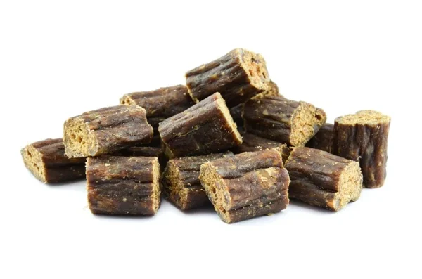 Przysmak Maced Super Premium Naturel Soft Wołowina z oregano 100 g — widok 2